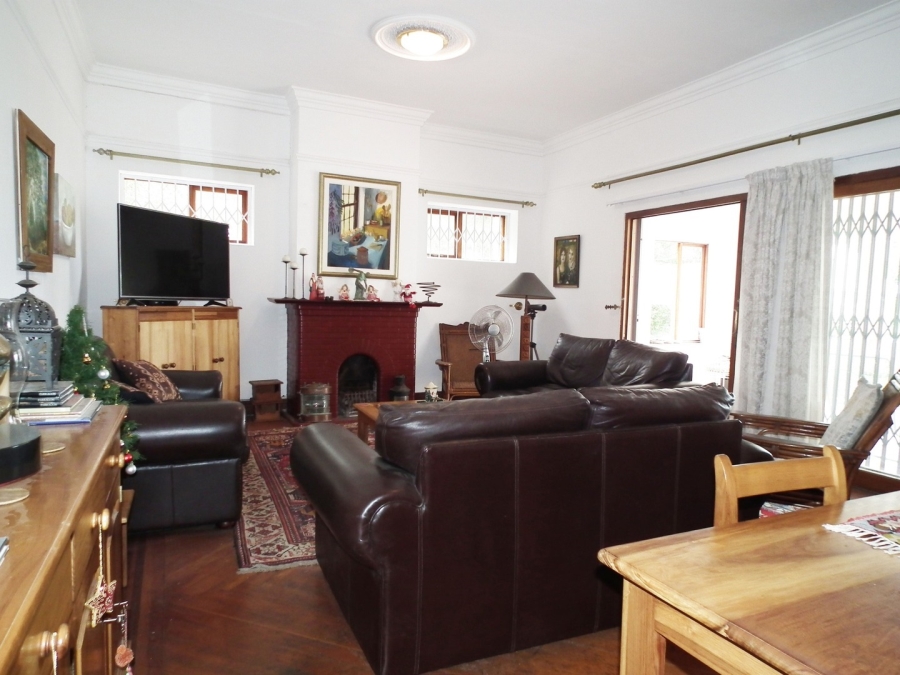 6 Bedroom Property for Sale in Buitenverwagting Western Cape